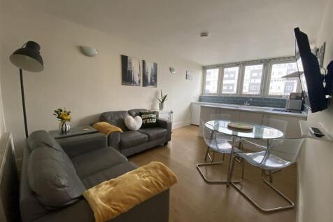 Youngs Ct - Living room - EH