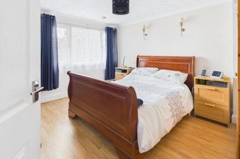 CAM05068G0-PR0056...