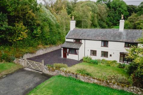 The Old Smithy LL11 5HT-7.jpg