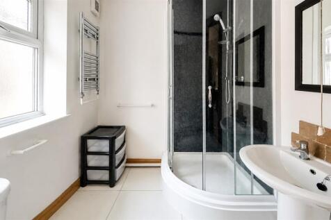 2-Arley-Road-Bathroo