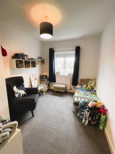 Jubilee Street, Irthlingborough photo 5