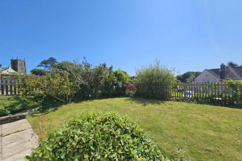 Front Garden.jpg