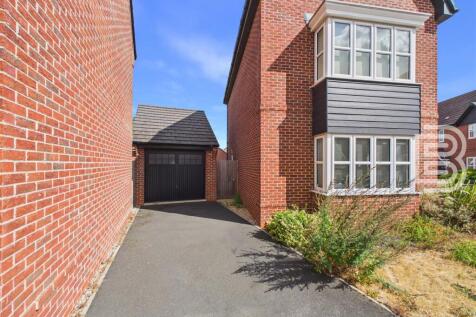 Driveway and Garage.jpg