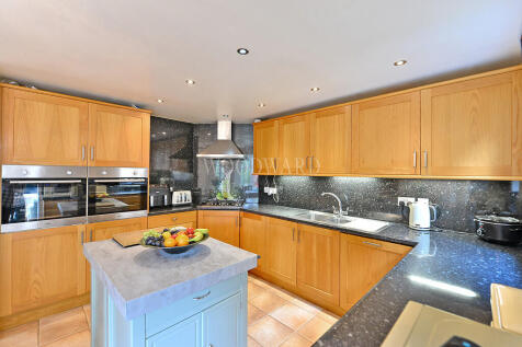 Kitchen/Dining Ro...