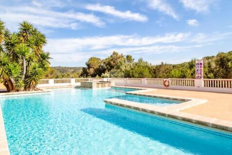 Apartment in Son Bou