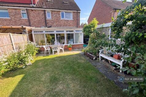 Carroll Crescent, Ormskirk, L39 photo 3
