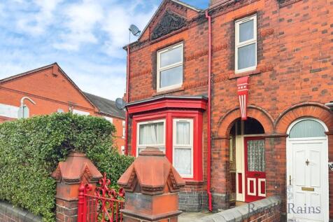 Newcastle, ST5 - property photo