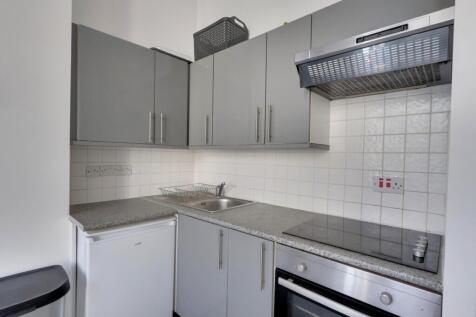 Beach Road, Southsea FURNISHED photo 4