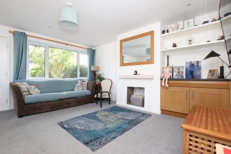 Living Room.JPG