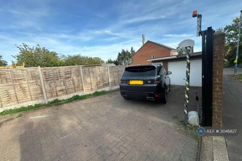 Private Parking For 1 Car