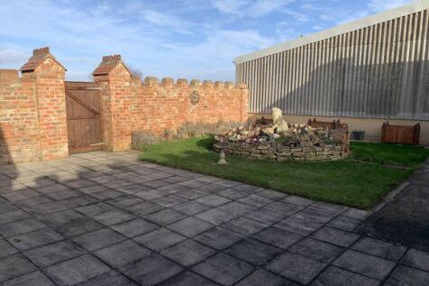 Courtyard Area View 3