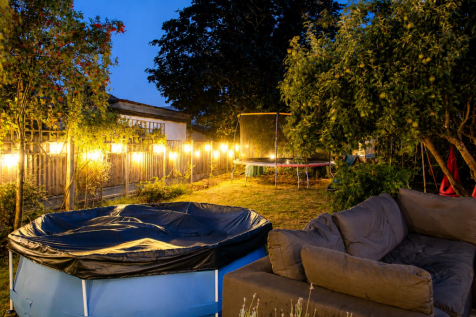 Garden - Night