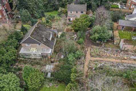 77 Albert Rd South2.jpg