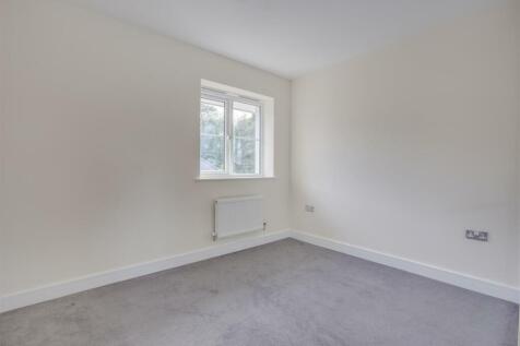 1 Froxfield Way, HP11 1GR-1.jpg