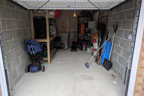 NEW GARAGE PHOTO .jpg
