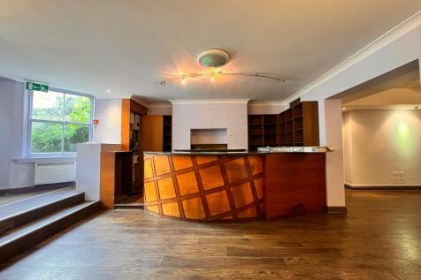 Office to rent Image 2