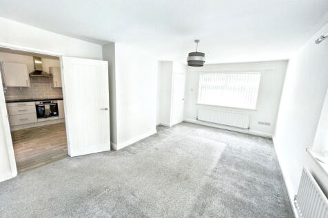Sydney Gardens, South Shields, Tyne and Wear, NE34 9DZ photo 4