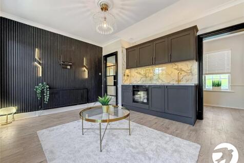 Kitchen/Lounge