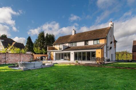 Worcester Road Harvington 1.jpg