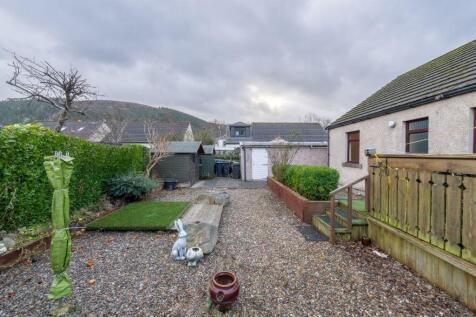 2 bed, 1 bath Bungalow in Leeds - Photo 12