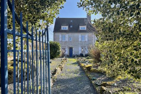 Property Image 1