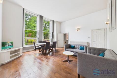 Living/Dining Space