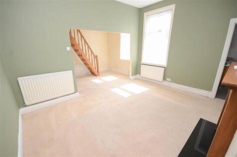 2-bed flat on Richmond Road, South Shields, £695/mo