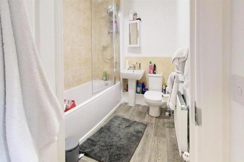 2-Bowthorpe-Court-Ba