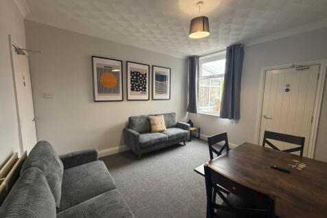 Doncaster Road, Barnsley photo 4