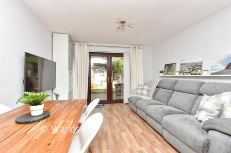 Kitchen/ Living Area