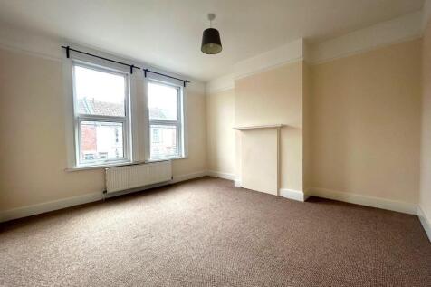 Bedroom 2.jpg