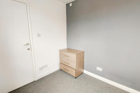Chelmer Road, extra storage room, Chelmsford, CM2 photo 3
