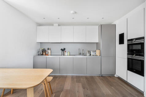 Reception/Kitchen