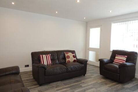 Birkdale Drive, Leeds, West Yorkshire, LS17 photo 3