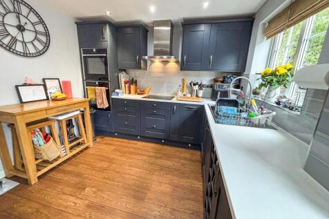 tlc_dd14b442-7e2d-4c55-9c58-62b39cc1d8c9_5fa5d93.j