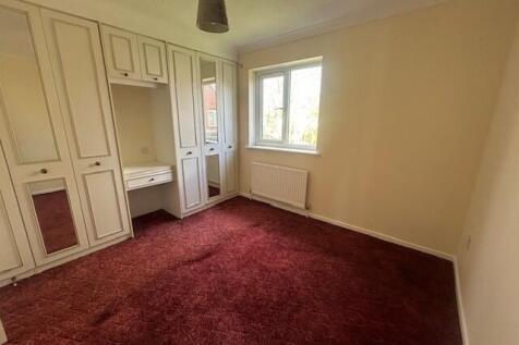 18 Kingfisher Drive, Wisbech photo 3