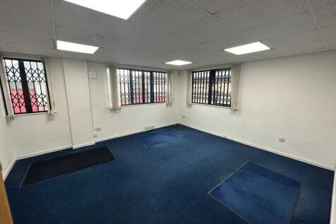 Office to rent Image 3