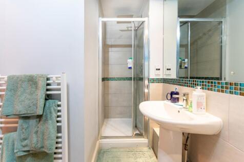 Four-Piece Bathroom