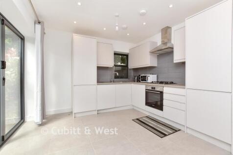Kitchen / Lounge / Diner