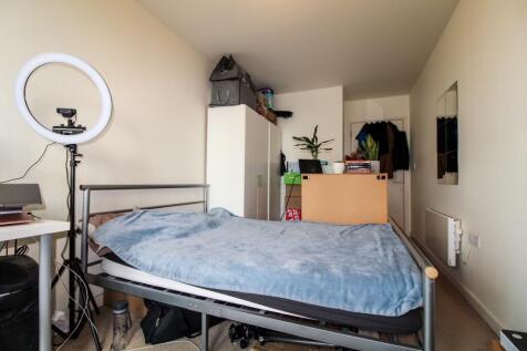 Second Bedroom 1 (2).JPG
