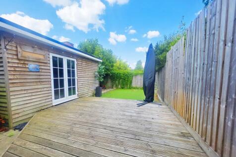 Southerly Garden