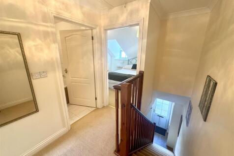 FIRST FLOOR STAIRS AND LANDING