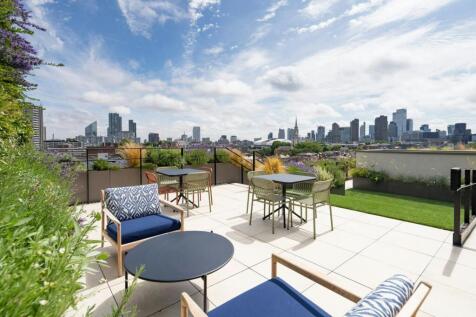 Communal Roof Terrace
