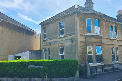 House Front (Image 1).jpg
