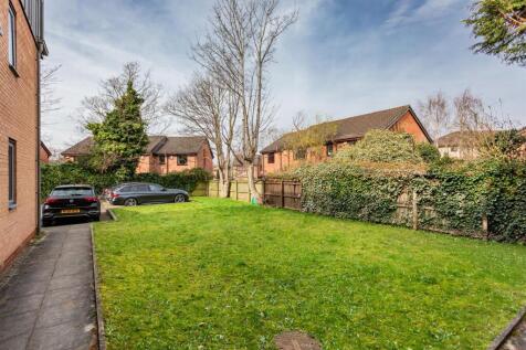 Flat 7, 128 St Werburghs Road-18.jpg