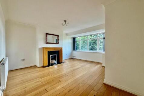 Living Room: