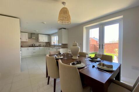 Example Kitchen_Dining Room.jpg