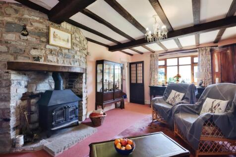 The House on the Hill Wallstych Lane Floodgates - 