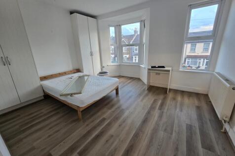 69 Boleyn Road, Forest Gate, Newham, London photo 4