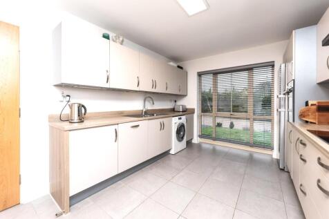 Kitchen Bright.jpg